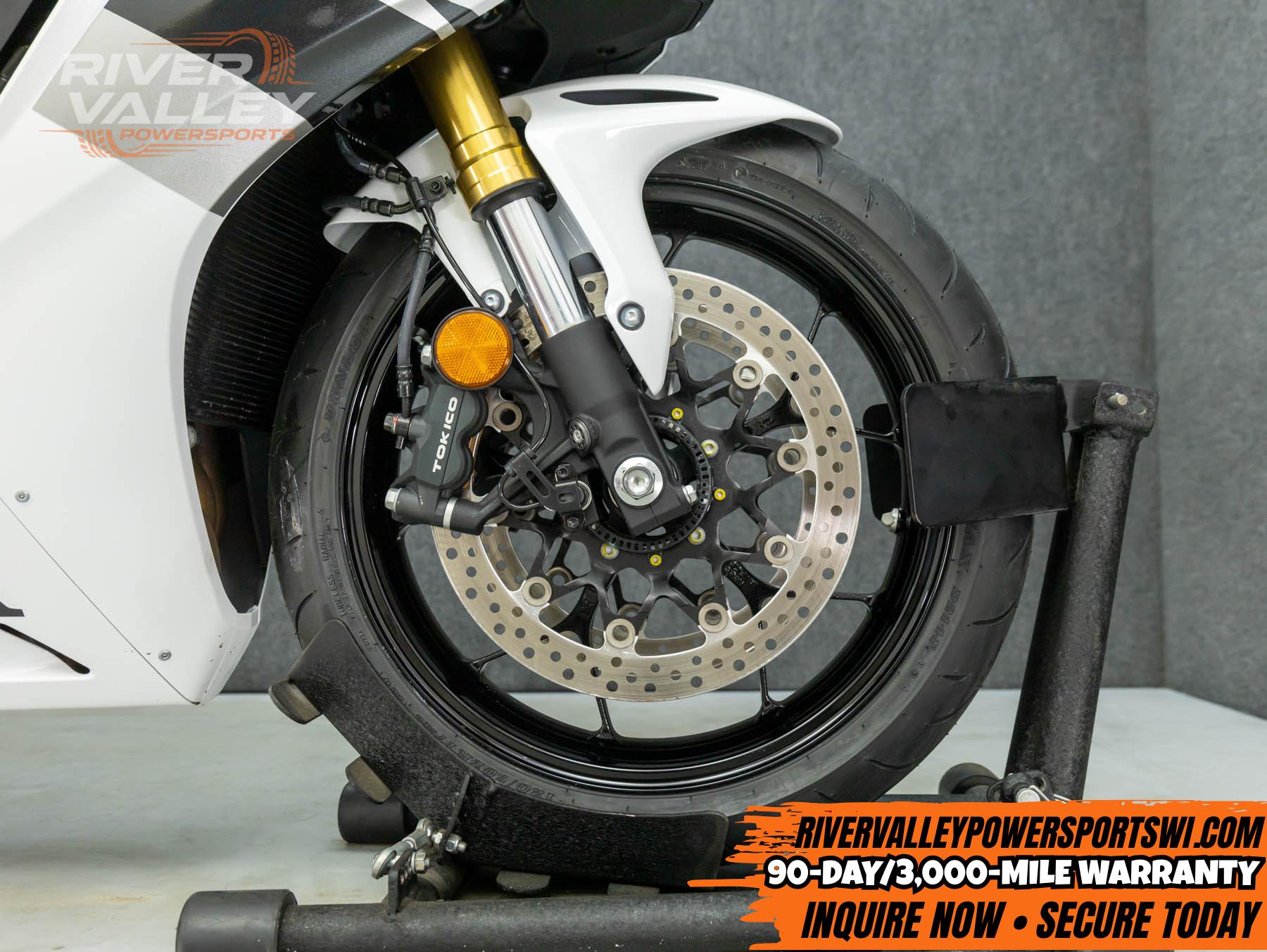 2025 HONDA CBR1000RR W/ABS