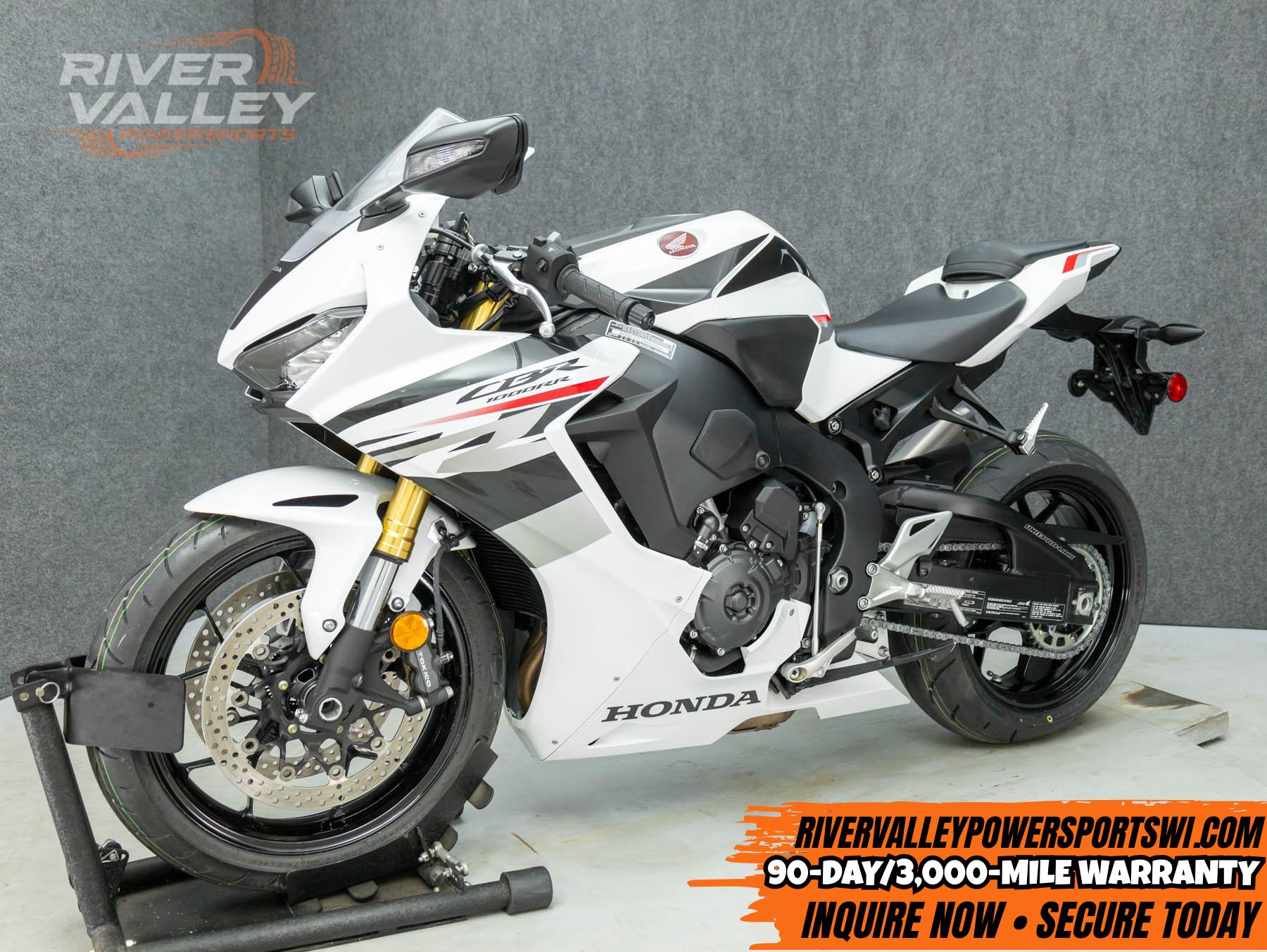 2025 HONDA CBR1000RR W/ABS