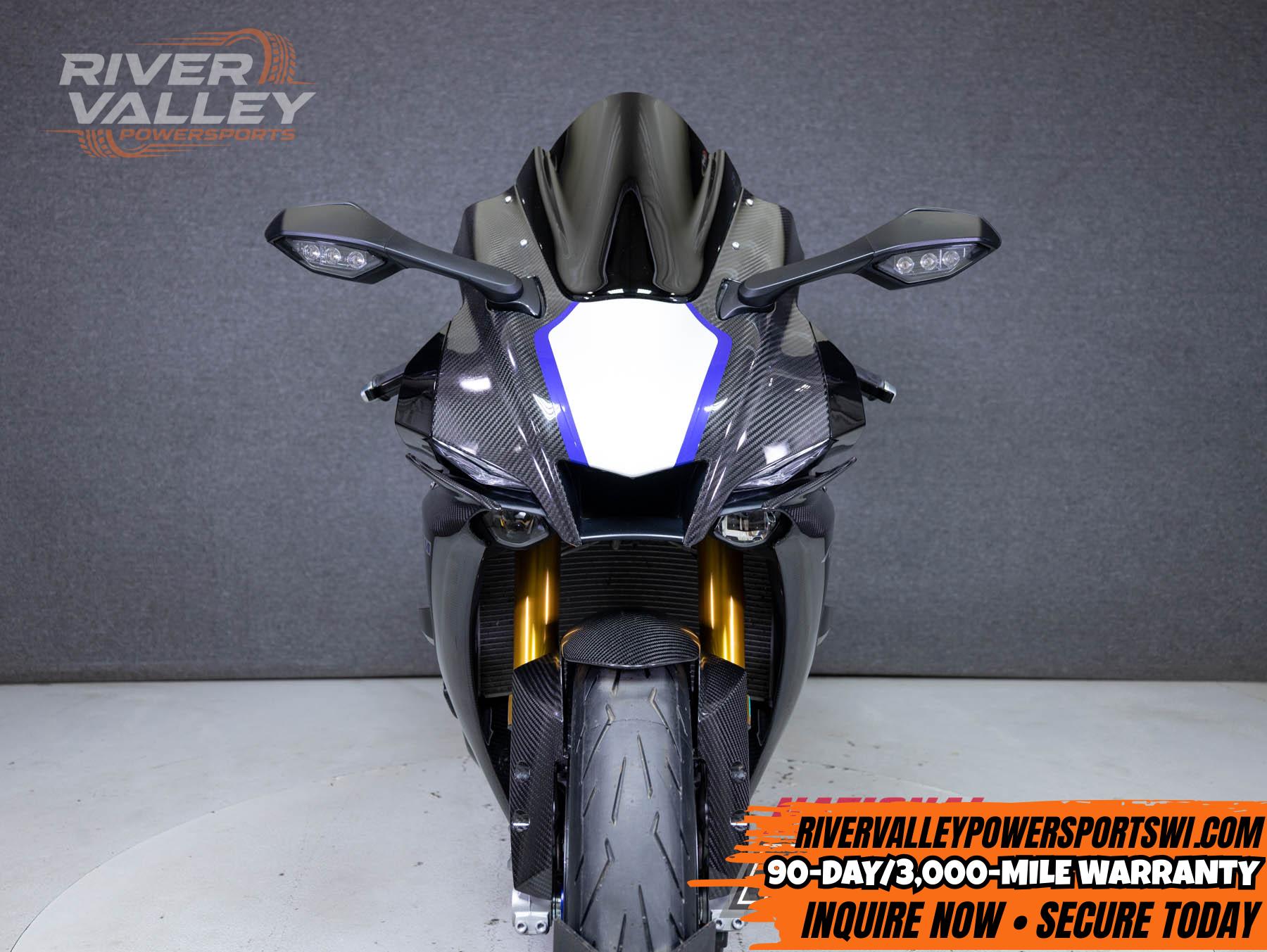 2021 YAMAHA YZFR1M 1000 W/ABS